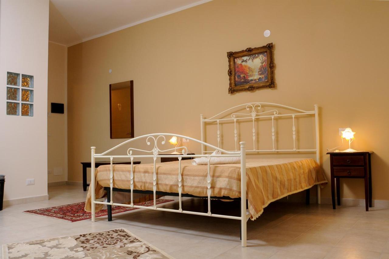 B&B Ruggero I Di Sicilia เปียซซา อาร์เมรีนา ภายนอก รูปภาพ