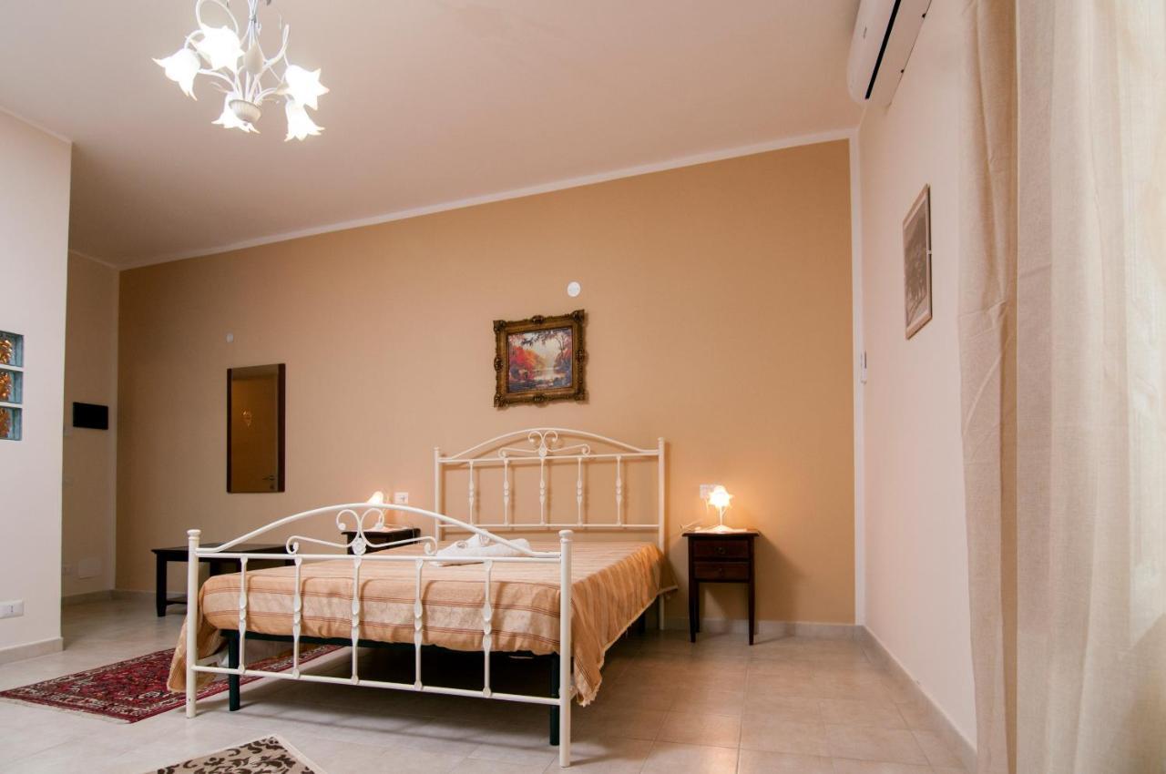 B&B Ruggero I Di Sicilia เปียซซา อาร์เมรีนา ภายนอก รูปภาพ
